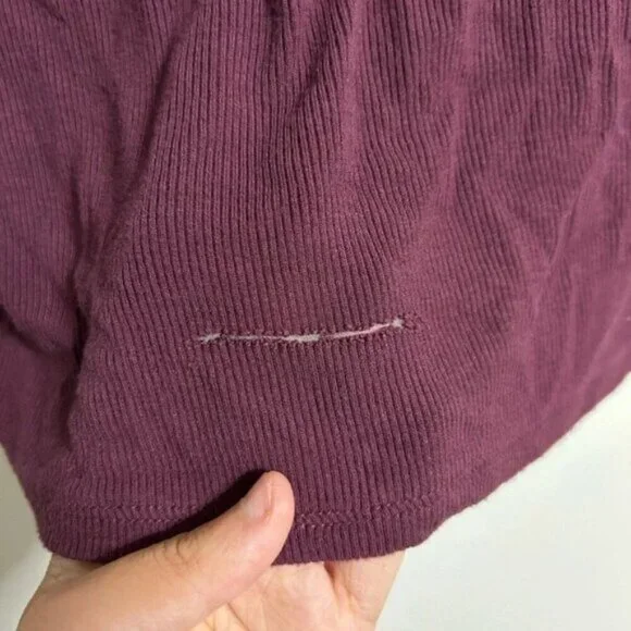 Garage Ribbed Cropped  Tee - Picture 3 of 4